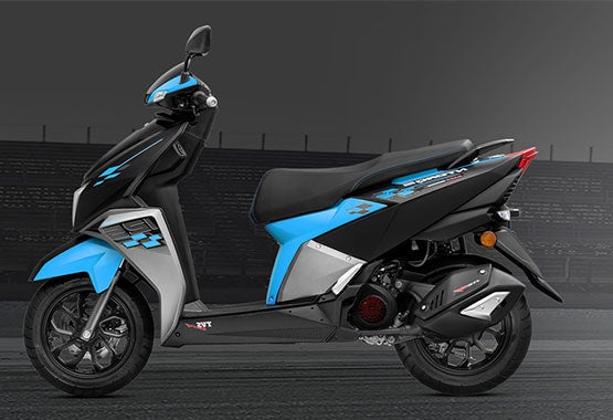 Ntorq-125-RE-race_inspired_flag_decals